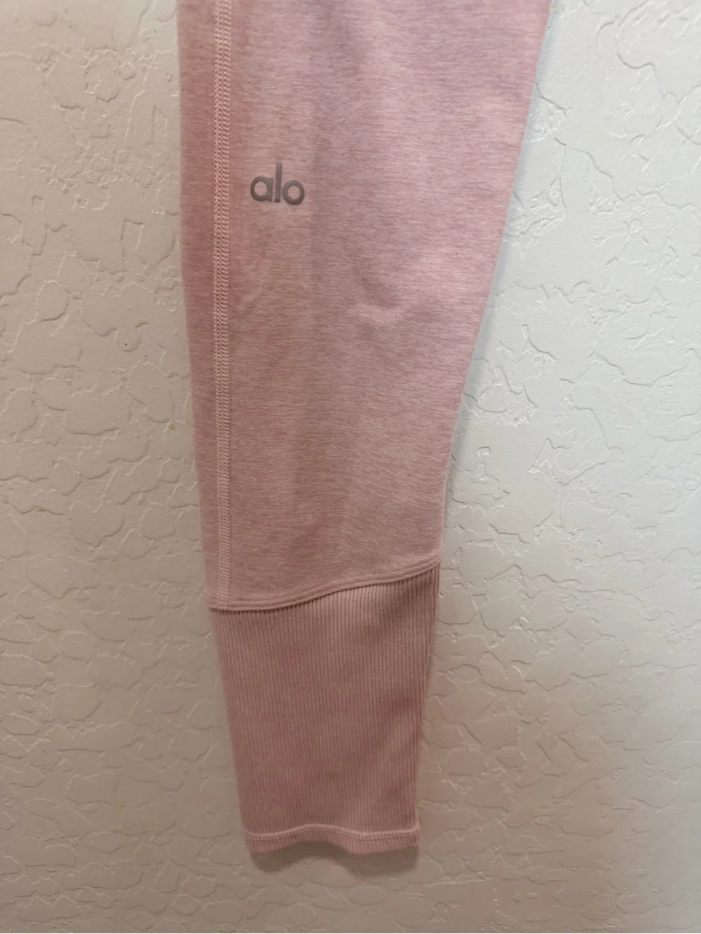 ALO yoga medium High Waist Lounge Legging Soft Pink Heather active athletic